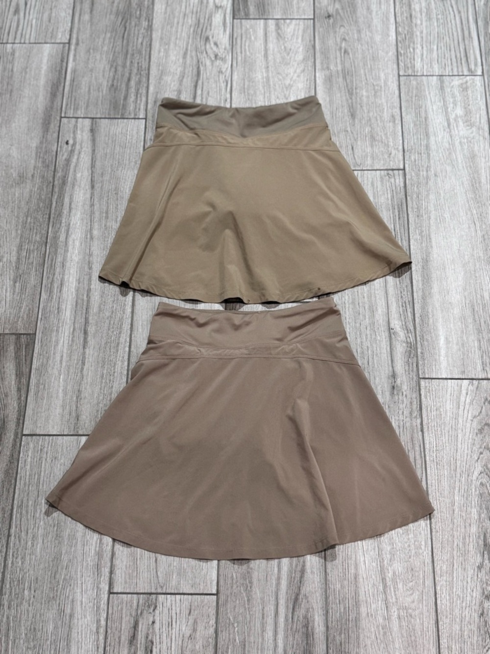 2 Skirts! Athleta Girl School Day Skort Khaki Uniform Size Girl Medium 8-10